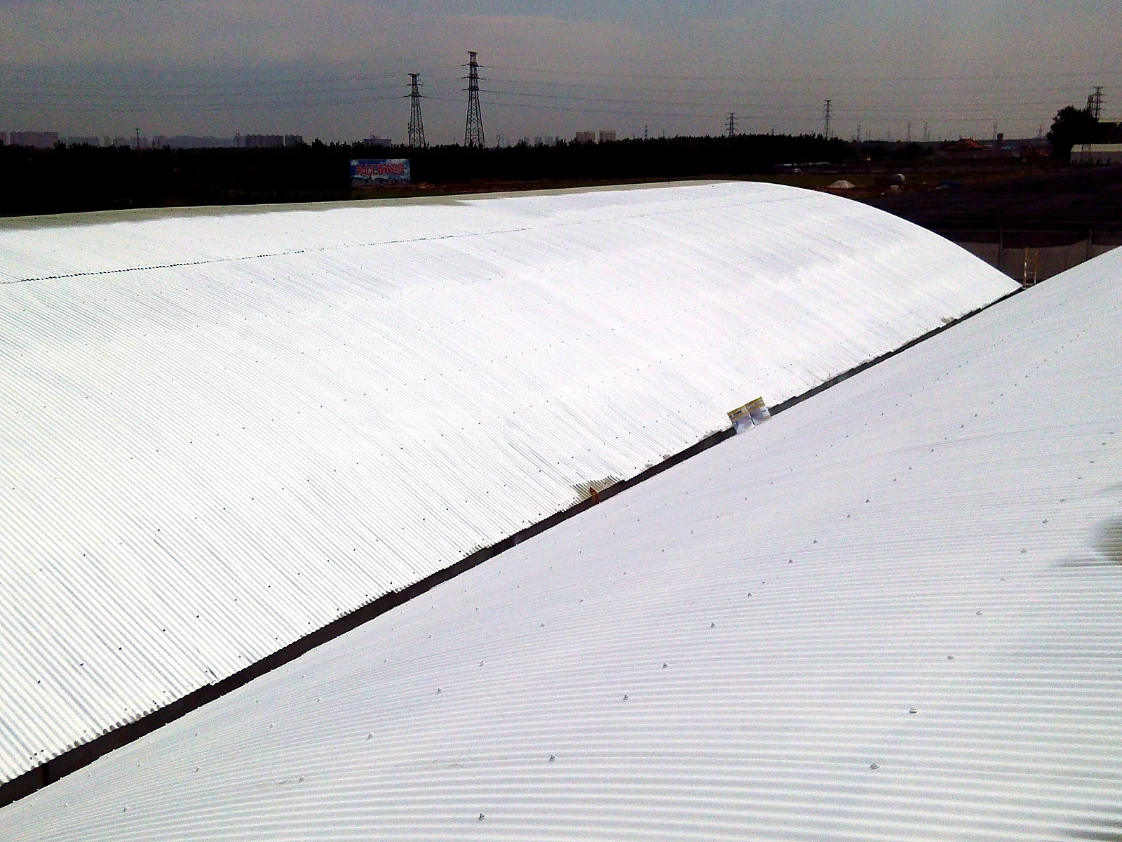Solar-Reflective Roof Application Guide
