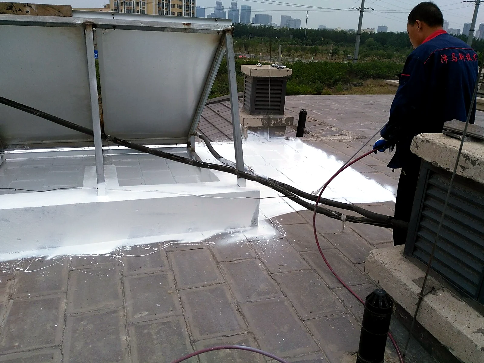 Concrete and Tile Roof Reflective Application, industrial site image 4