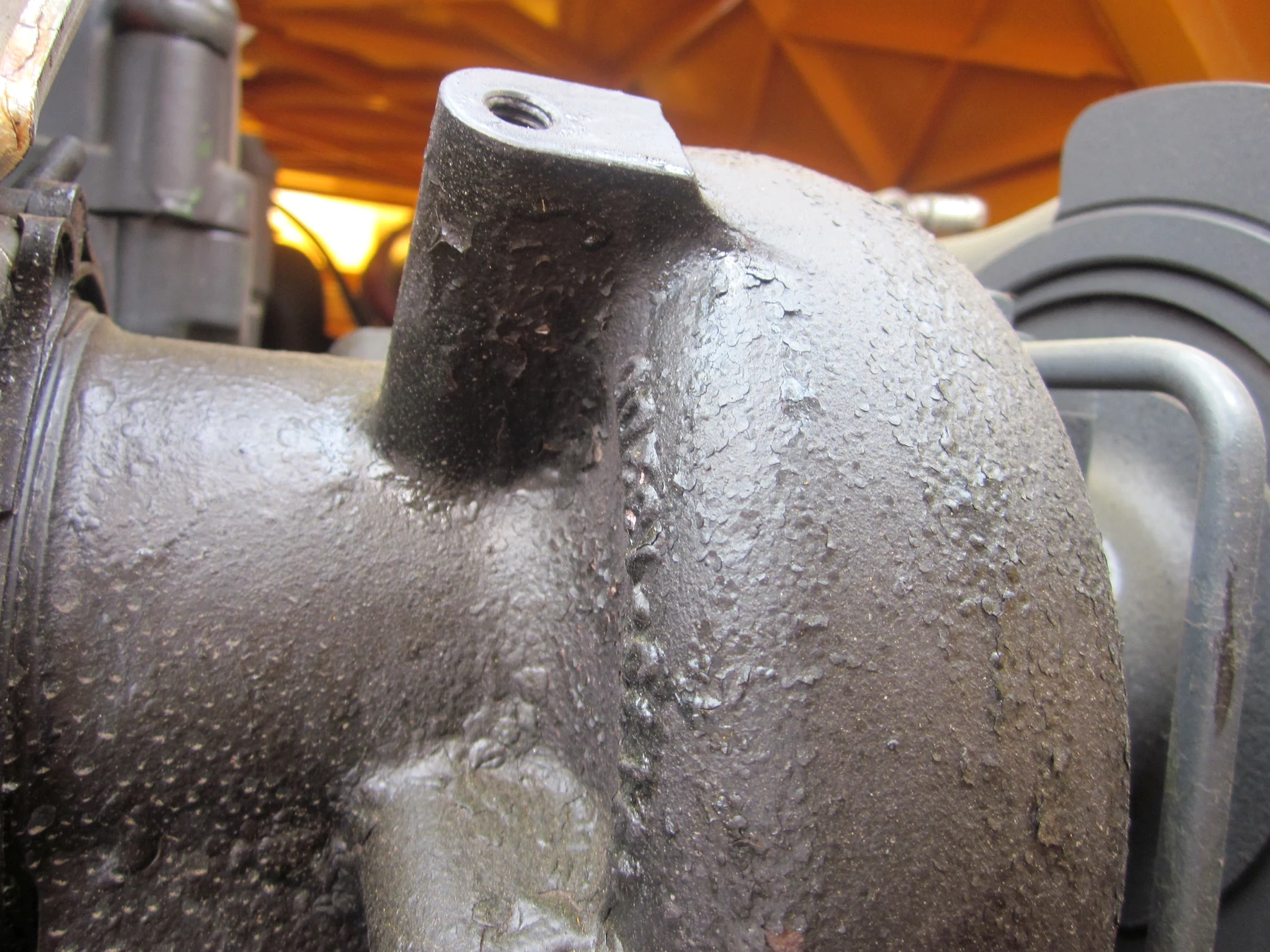 Engine and Turbocharger High-Temperature Component Protection, industrial site image 2