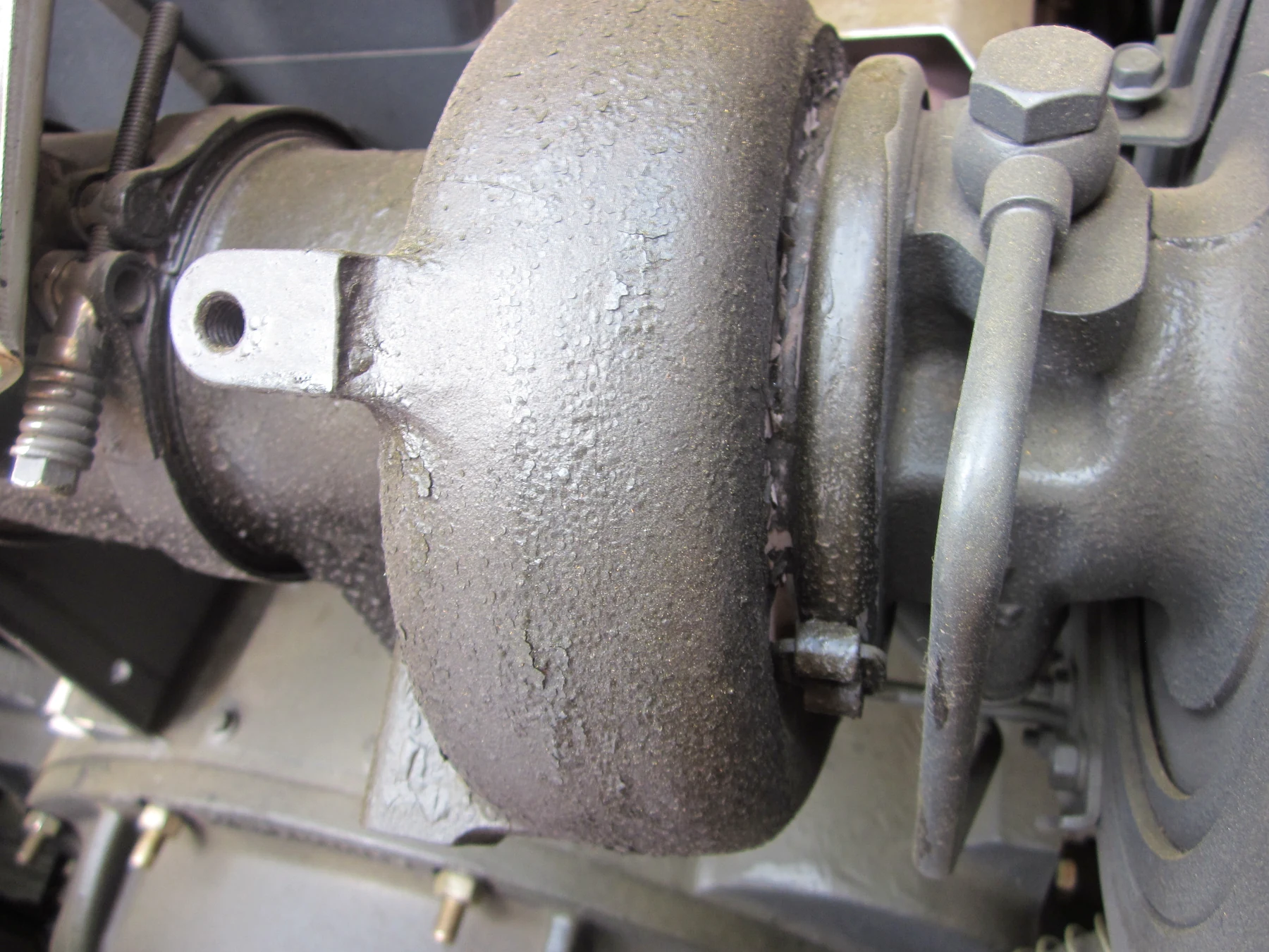 Engine and Turbocharger High-Temperature Component Protection, industrial site image 3