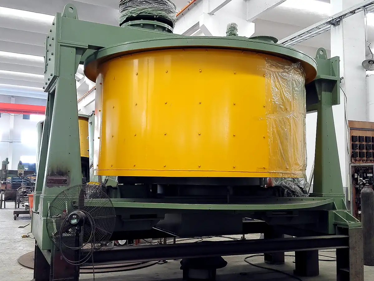 Thermal Insulation on Complex Machinery Surfaces, Complex machinery and metal assemblies
