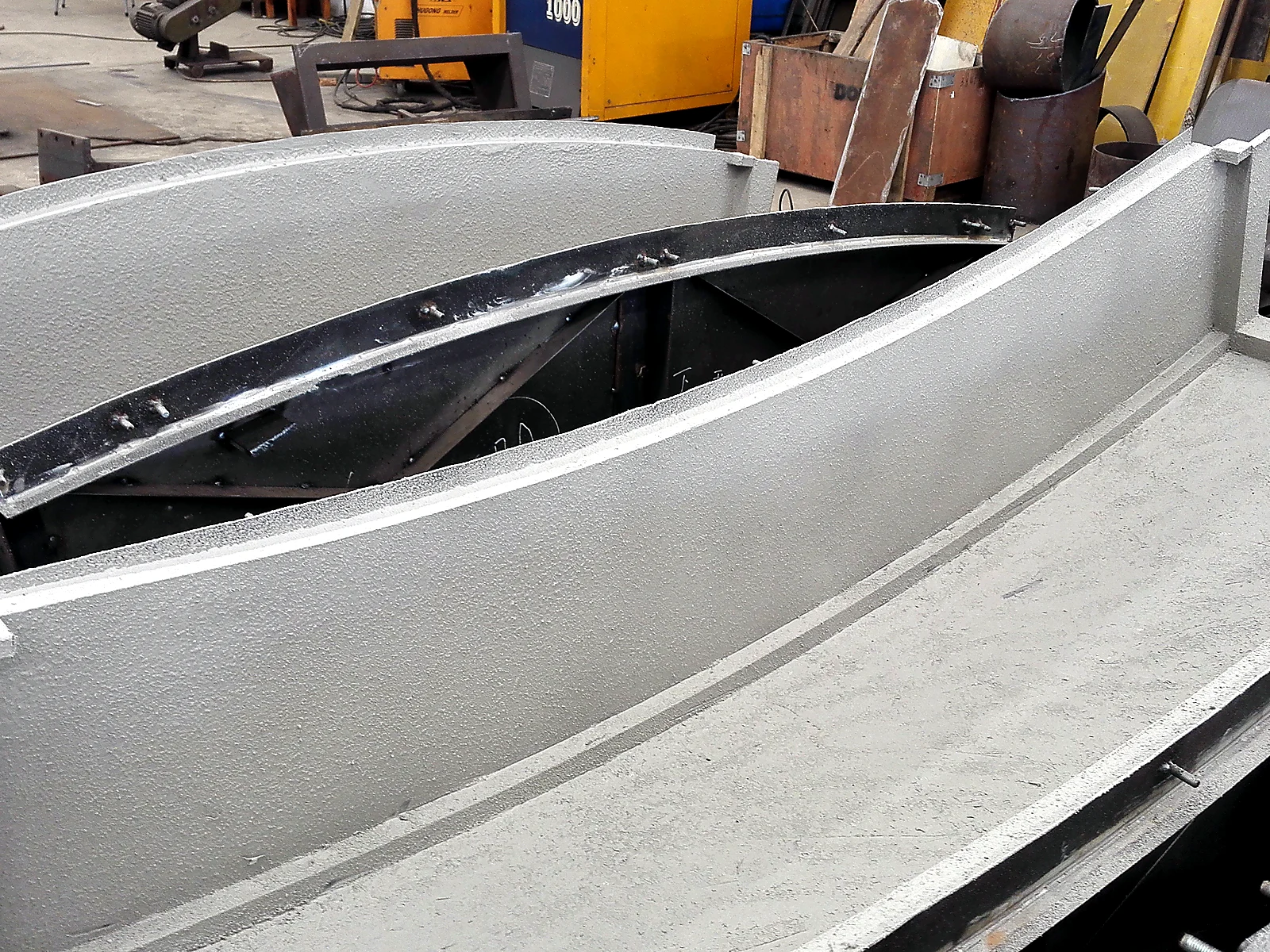 Thermal Insulation on Complex Machinery Surfaces, industrial site image 3