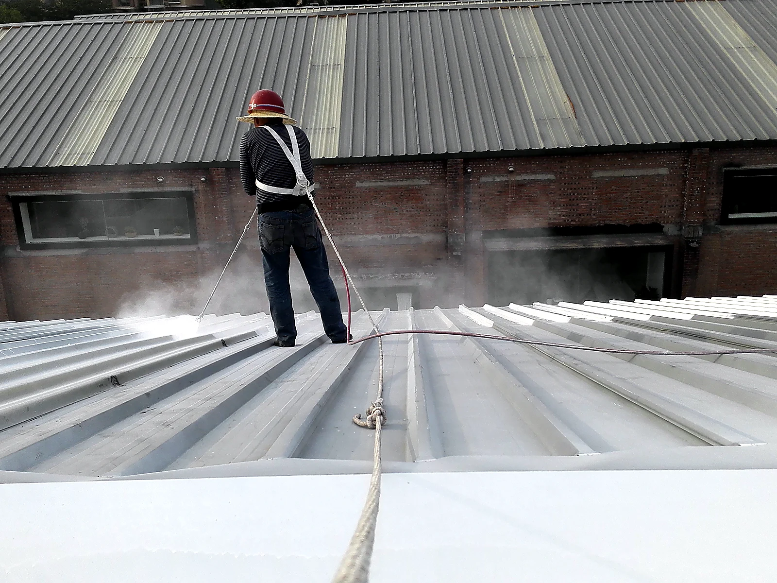 Steel-Structure Factory Roof Solar-Reflective Application, industrial site image 3